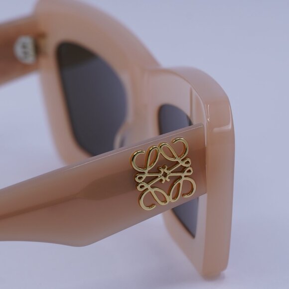 Loewe LW40145I 72E Sunglasses Shiny Pink Cat Eye Frame, Brown Lenses - Picture 9 of 10